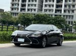 超低里程 ES200 頂級版本，高階配備，內外漂亮