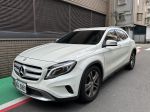 上穩汽車2014年BENZ GLA200 白...