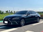 2019年式 LEXUS ES250 轎跑車 黑