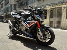  個人自售 BMW S1000R M版 23年 選配 加溫把 定速 （低里程）