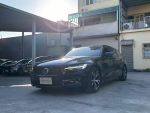 Volvo/富豪