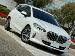 220i Luxury總代理 跟車 環景 摸門 盲點 抬顯 可車換車 可全額貸