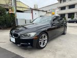 2012年 BMW F30 328i Sport li...