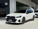 低里程 2024 BMW i5 Touring M...