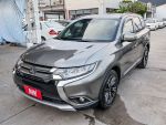 旗艦型✓一手只跑5.4萬✓4WD✓...