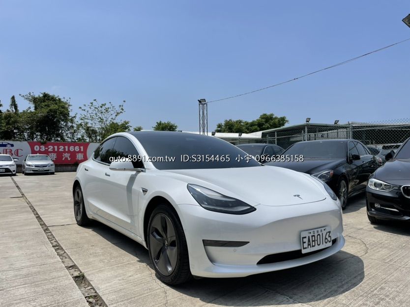 Tesla/ ˹ Model 3-選配FSD 召喚功能