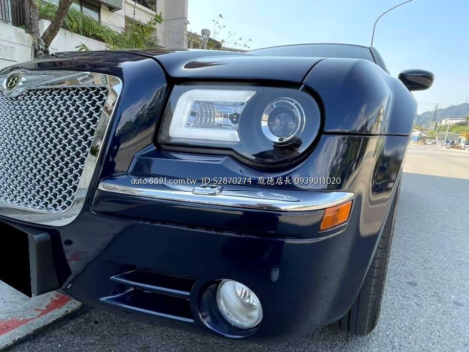 Chrysler 克萊斯勒300c 小賓利之稱賓士e系列底盤獨家客製化改裝300c